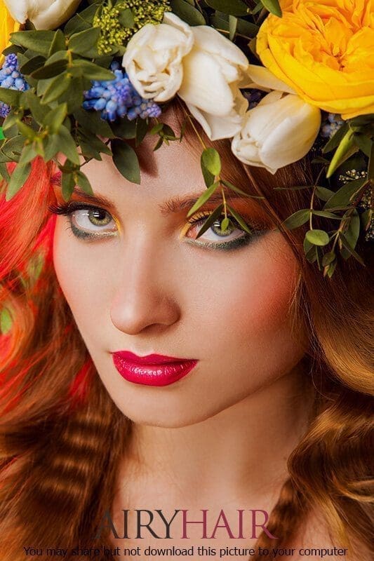 An exotic looking hairstyle for a beautiful bride