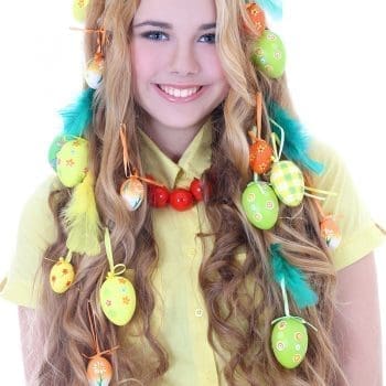 Šukuosena: Velykine "Kalėdine" Eglutė