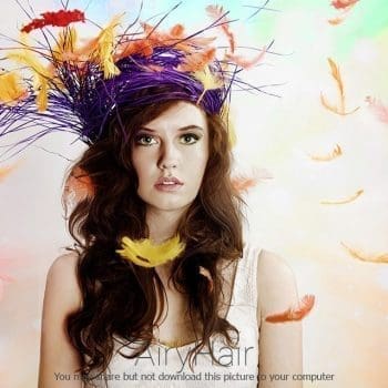 Šukuosena Velykoms Su Plunksnomis