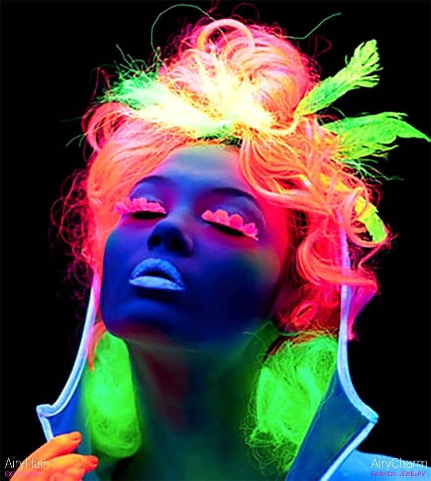 Women glow in the dark hairstyle