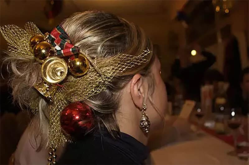 Christmas hairstyle