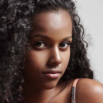 The Longest Length of Hair Extensions? Buying Extra Long Hair (2023)
