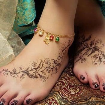Top 30+: Examples of Pedicure & Manicure Nail Color Match (2023)